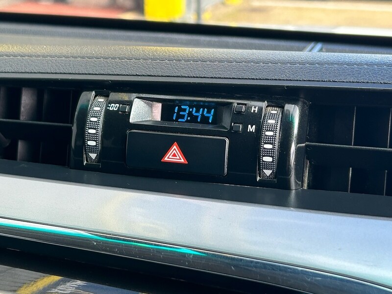 Used Toyota Hilux for sale - 77749192: Photo 52