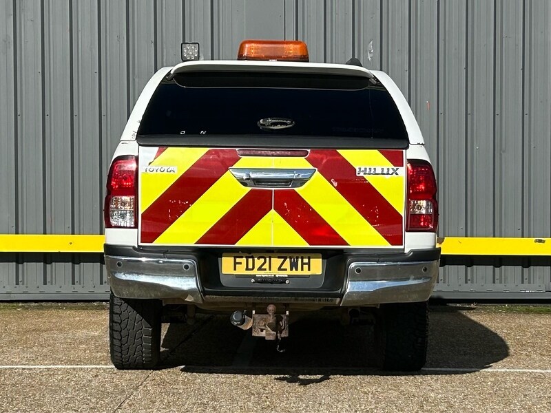 Used Toyota Hilux for sale - 77749192: Photo 6