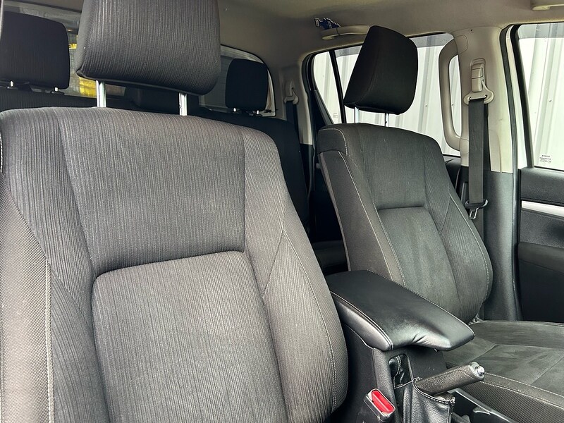 Used Toyota Hilux 2022 for sale - 77418304: Photo 14