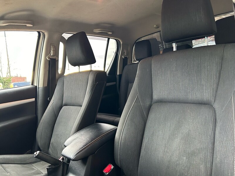 Used Toyota Hilux 2022 for sale - 77418304: Photo 15