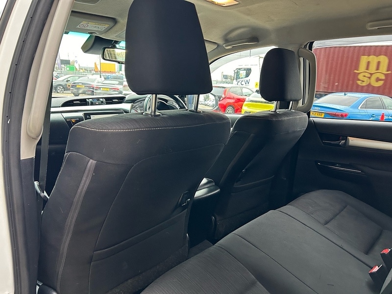 Used Toyota Hilux 2022 for sale - 77418304: Photo 17