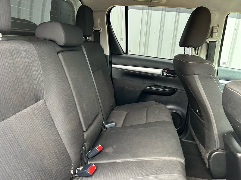 Used Toyota Hilux 2022 for sale - 77418304: Photo 22
