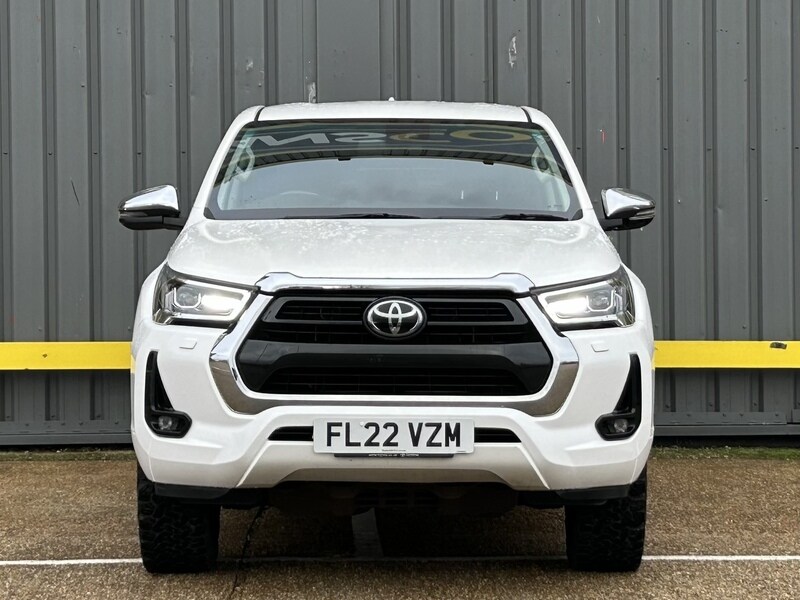 Used Toyota Hilux 2022 for sale - 77418304: Photo 3