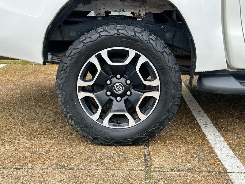 Used Toyota Hilux 2022 for sale - 77418304: Photo 51