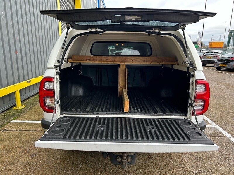 Used Toyota Hilux 2022 for sale - 77418304: Photo 57