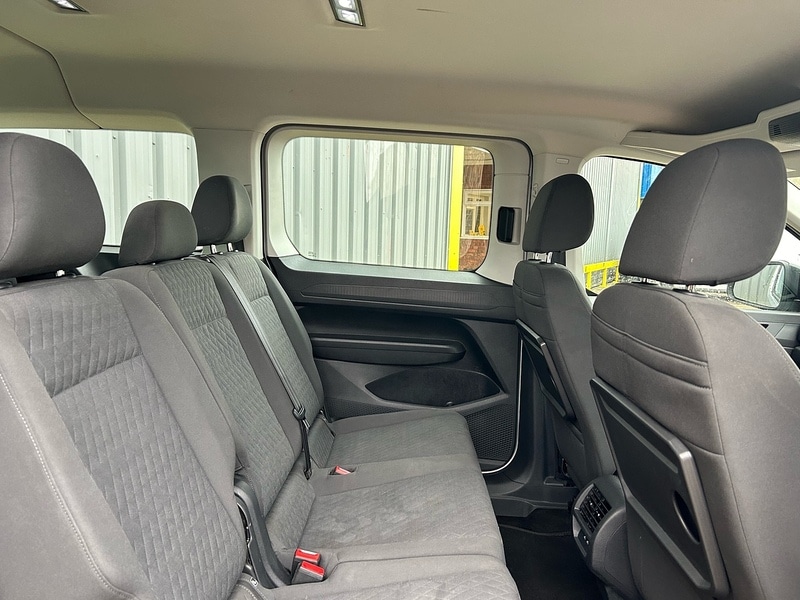 Used Volkswagen Caddy Maxi 2022 for sale - 76626850: Photo 4