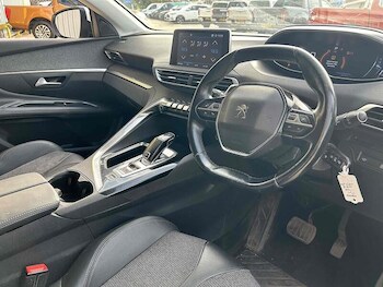 Used Peugeot 3008 2020 for sale - 76197282: Photo 2