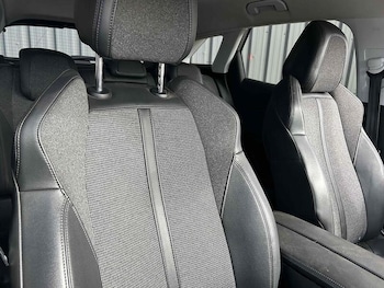Used Peugeot 3008 2020 for sale - 76197282: Photo 4