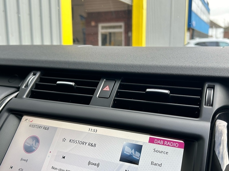 Used Land Rover Discovery 2020 for sale - 76798807: Photo 44