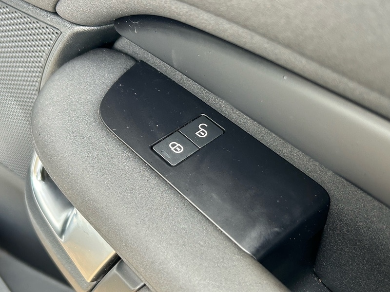 Used Land Rover Discovery 2020 for sale - 76798807: Photo 60