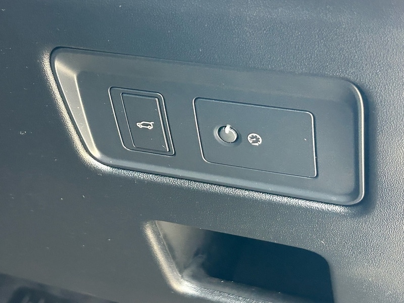 Used Land Rover Discovery 2020 for sale - 76798807: Photo 62