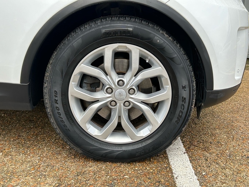 Used Land Rover Discovery 2020 for sale - 76798807: Photo 66