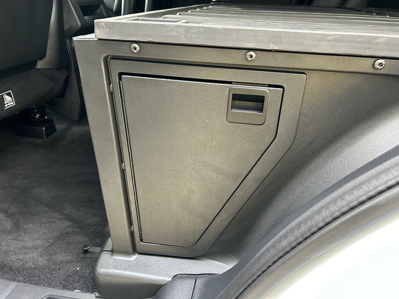 Used Land Rover Discovery 2020 for sale - 76798807: Photo 74