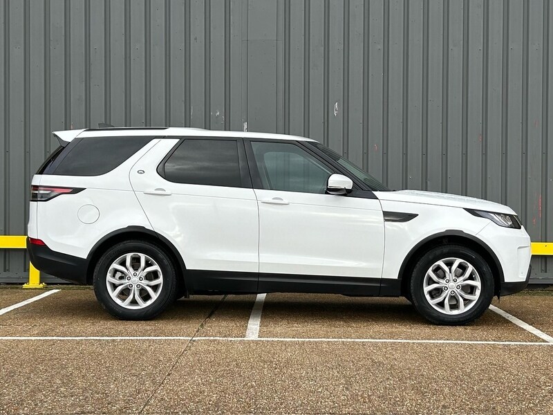 Used Land Rover Discovery 2020 for sale - 76798807: Photo 9