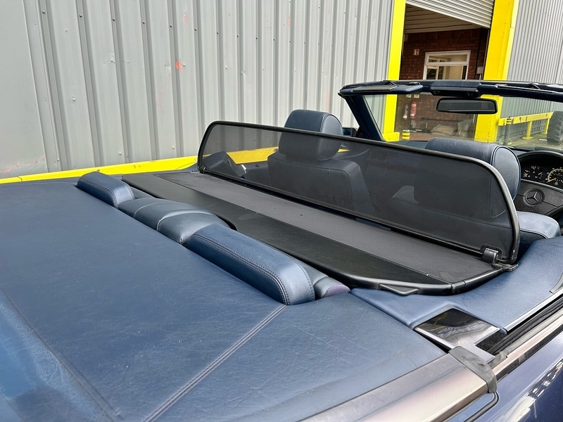 Used Mercedes-Benz 220 1995 for sale - 77236879: Photo 23