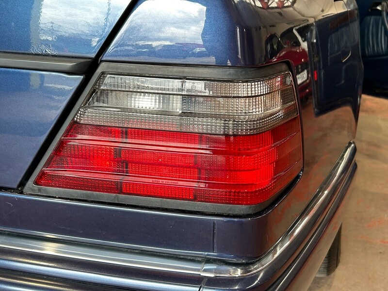 Used Mercedes-Benz 220 1995 for sale - 77236879: Photo 50