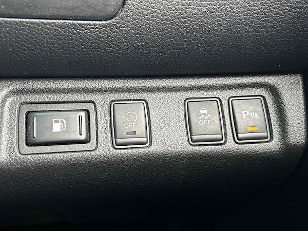 Used Nissan Navara 2016 for sale - 76292116: Photo 45