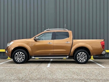 Used Nissan Navara 2016 for sale - 76292116: Photo 4