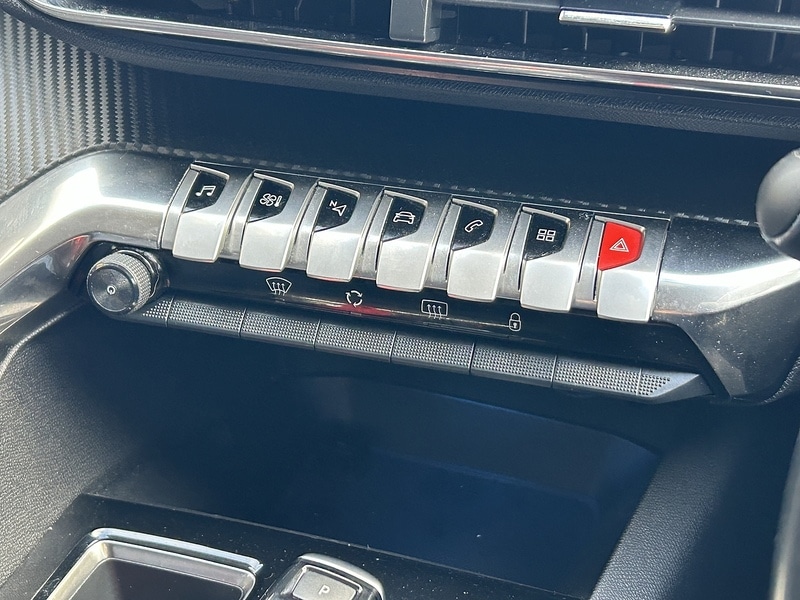 Used Peugeot 5008 2022 for sale - 76536249: Photo 16