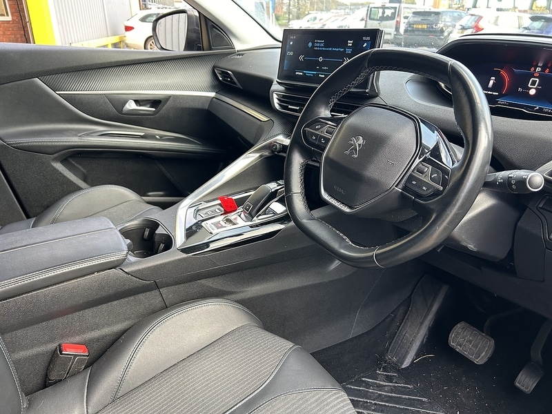 Used Peugeot 5008 2022 for sale - 76536249: Photo 2