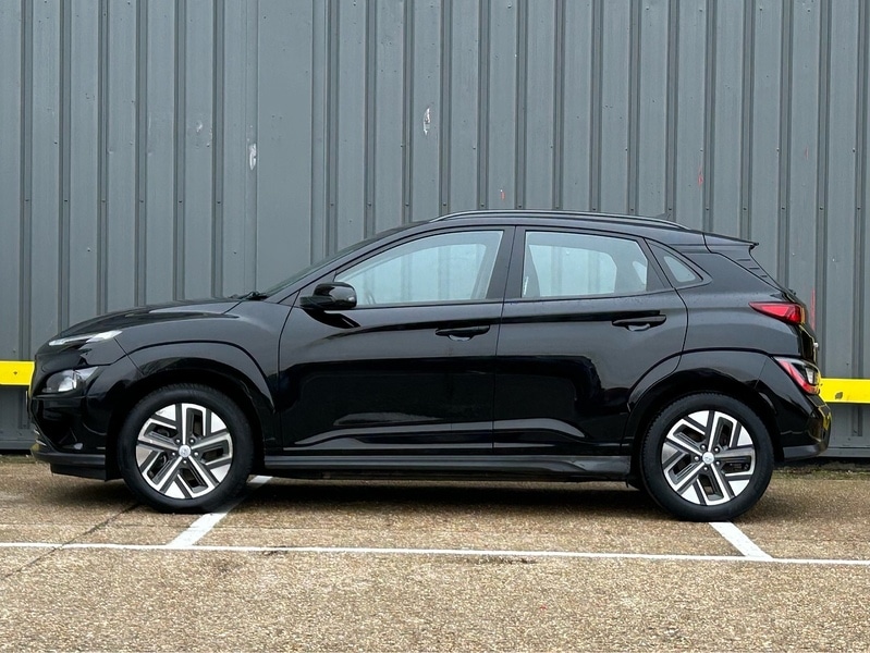 Used Hyundai KONA 2022 for sale - 77240169: Photo 4