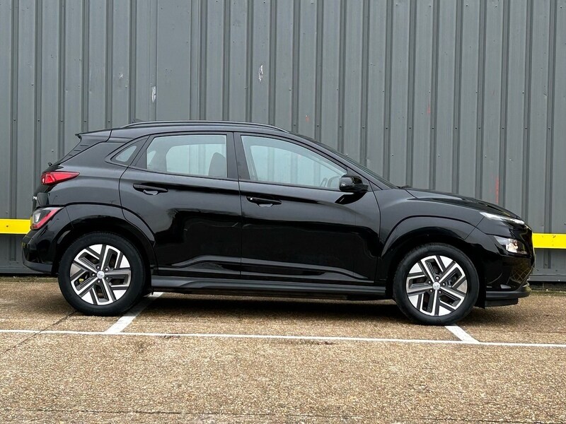 Used Hyundai KONA 2022 for sale - 77240169: Photo 8