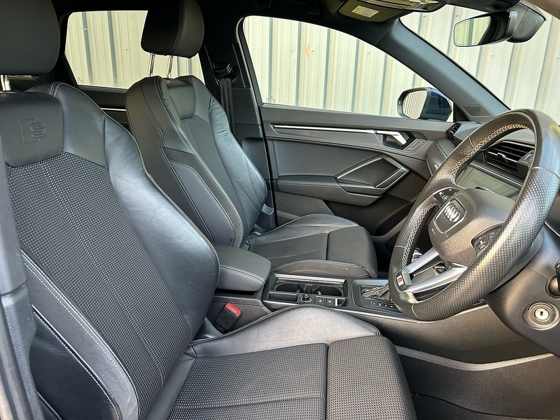 Used Audi Q3 2022 for sale - 76712093: Photo 10