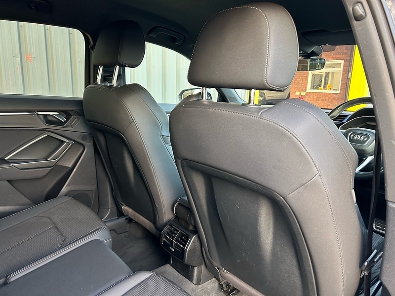 Used Audi Q3 2022 for sale - 76712093: Photo 17