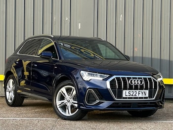 Audi - Q3