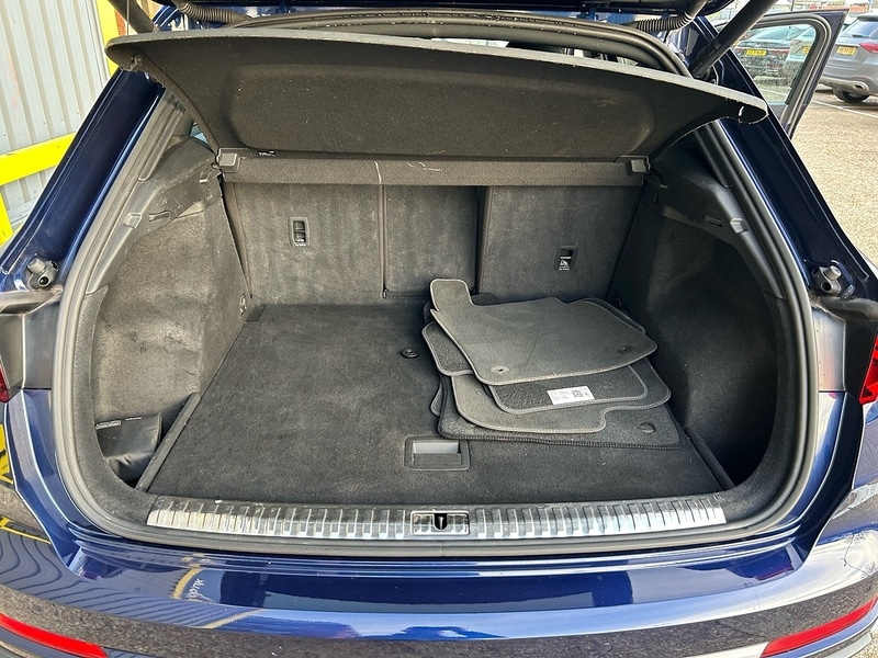 Used Audi Q3 2022 for sale - 76712093: Photo 40