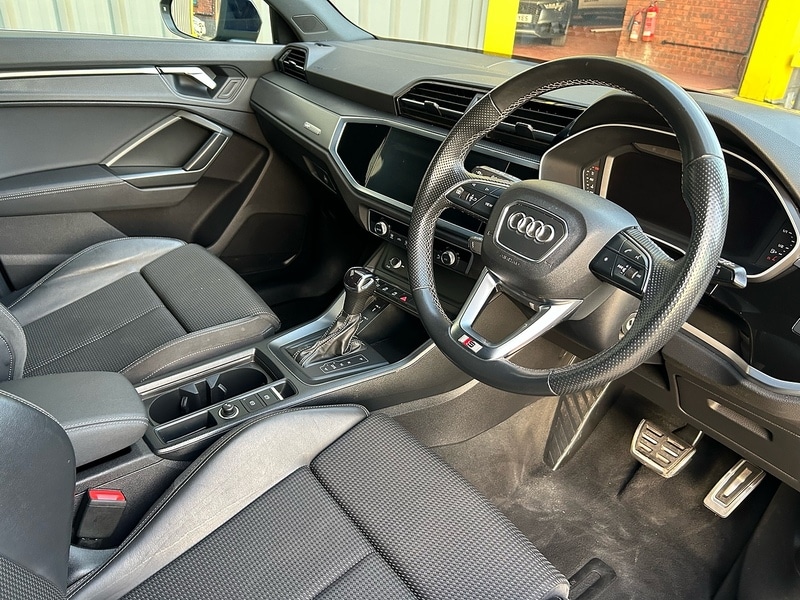 Used Audi Q3 2022 for sale - 76712093: Photo 9