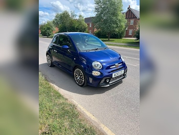 Used Abarth 595 2018 for sale - 78946814: Photo