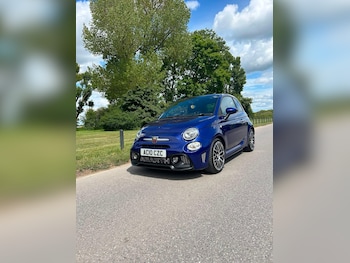 Used Abarth 595 2018 for sale - 78946814: Photo