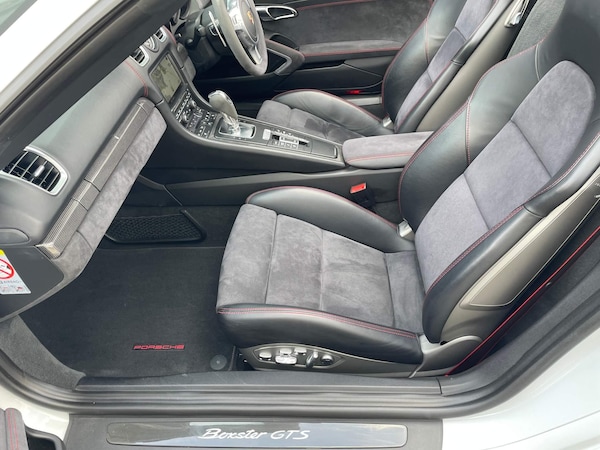 Used Porsche Boxster 2015 for sale - 76253163: Photo 29