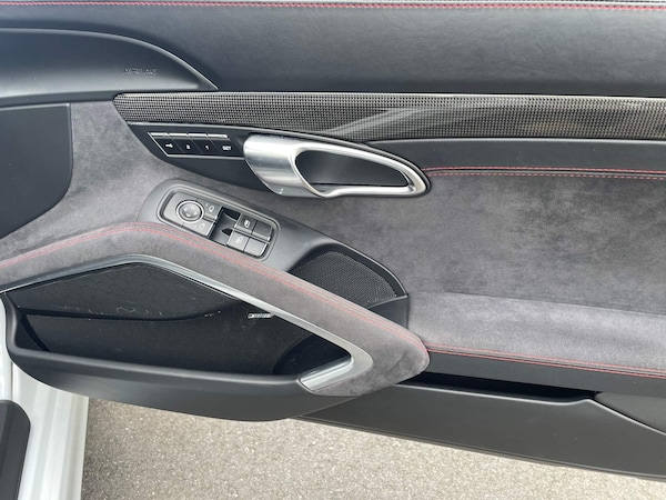 Used Porsche Boxster 2015 for sale - 76253163: Photo 35
