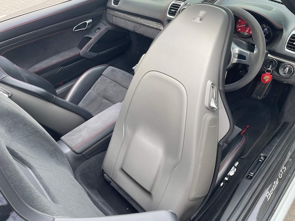 Used Porsche Boxster 2015 for sale - 76253163: Photo 40