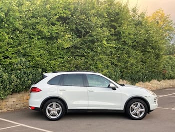 Used Porsche Cayenne 2012 for sale - 79859918: Photo