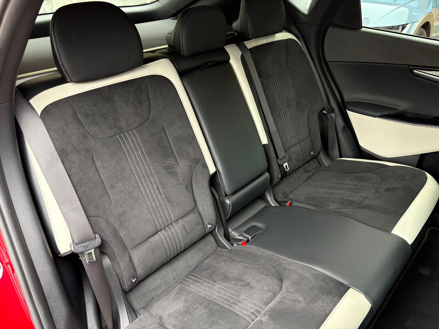 Used Kia EV6 2021 for sale - 76809291: Photo 25