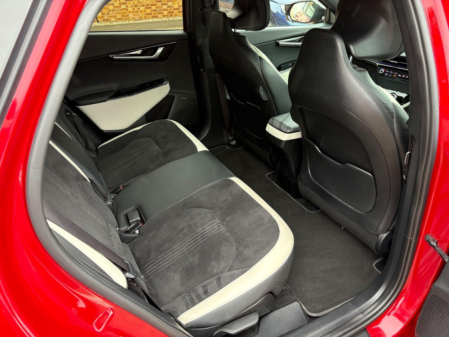 Used Kia EV6 2021 for sale - 76809291: Photo 27