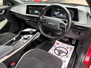 Used Kia EV6 2021 for sale - 76809291: Photo