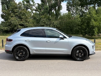 Used Porsche Macan 2017 for sale - 79188759: Photo