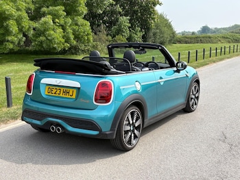 Used MINI Convertible 2023 for sale - 78535297: Photo