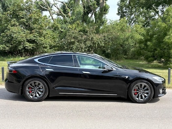Used Tesla Model S 2018 for sale - 79132329: Photo