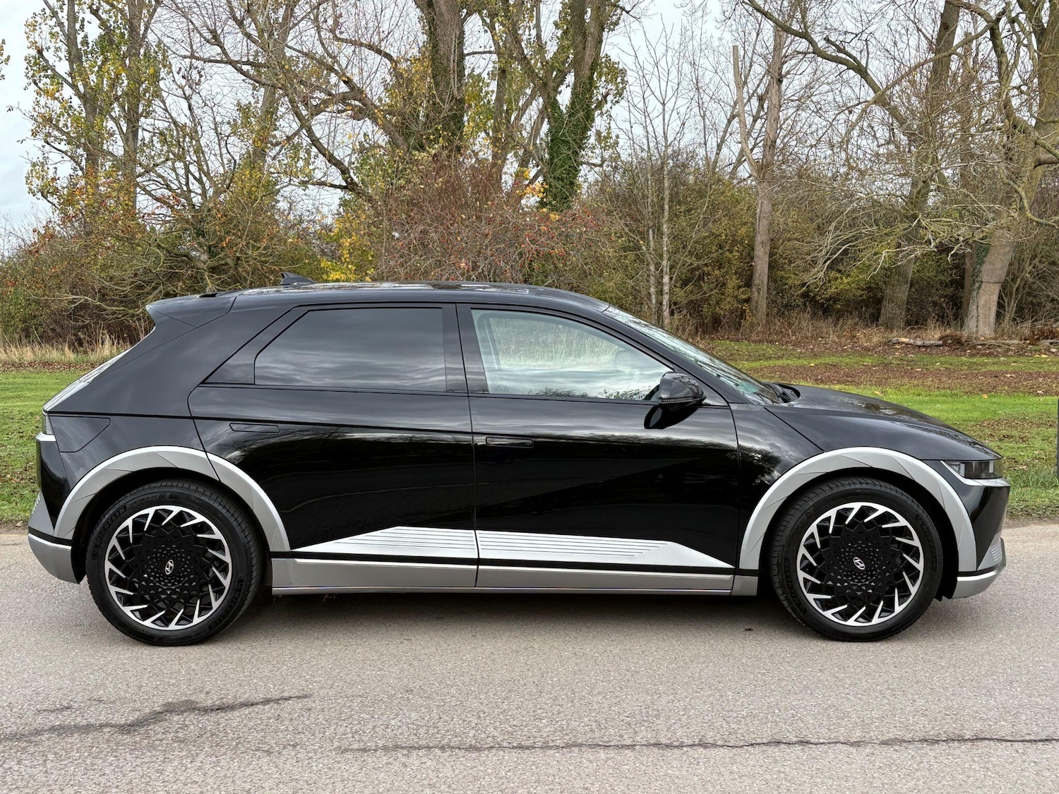 Used Hyundai IONIQ 5 2023 for sale - 76809292: Photo 2