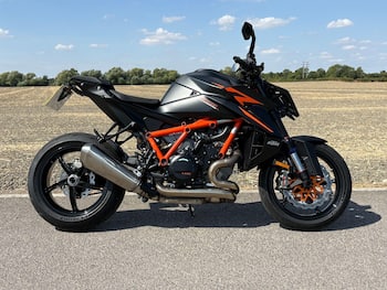 Used KTM 1390 Super Duke R 2025 for sale - bike-79634824: Photo
