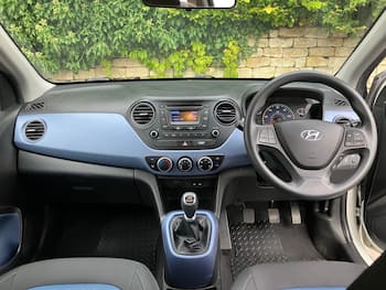 Used Hyundai i10 2015 for sale - 79698425: Photo