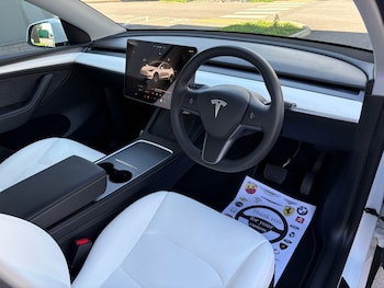 Used Tesla Model Y 2022 for sale - 75999327: Photo
