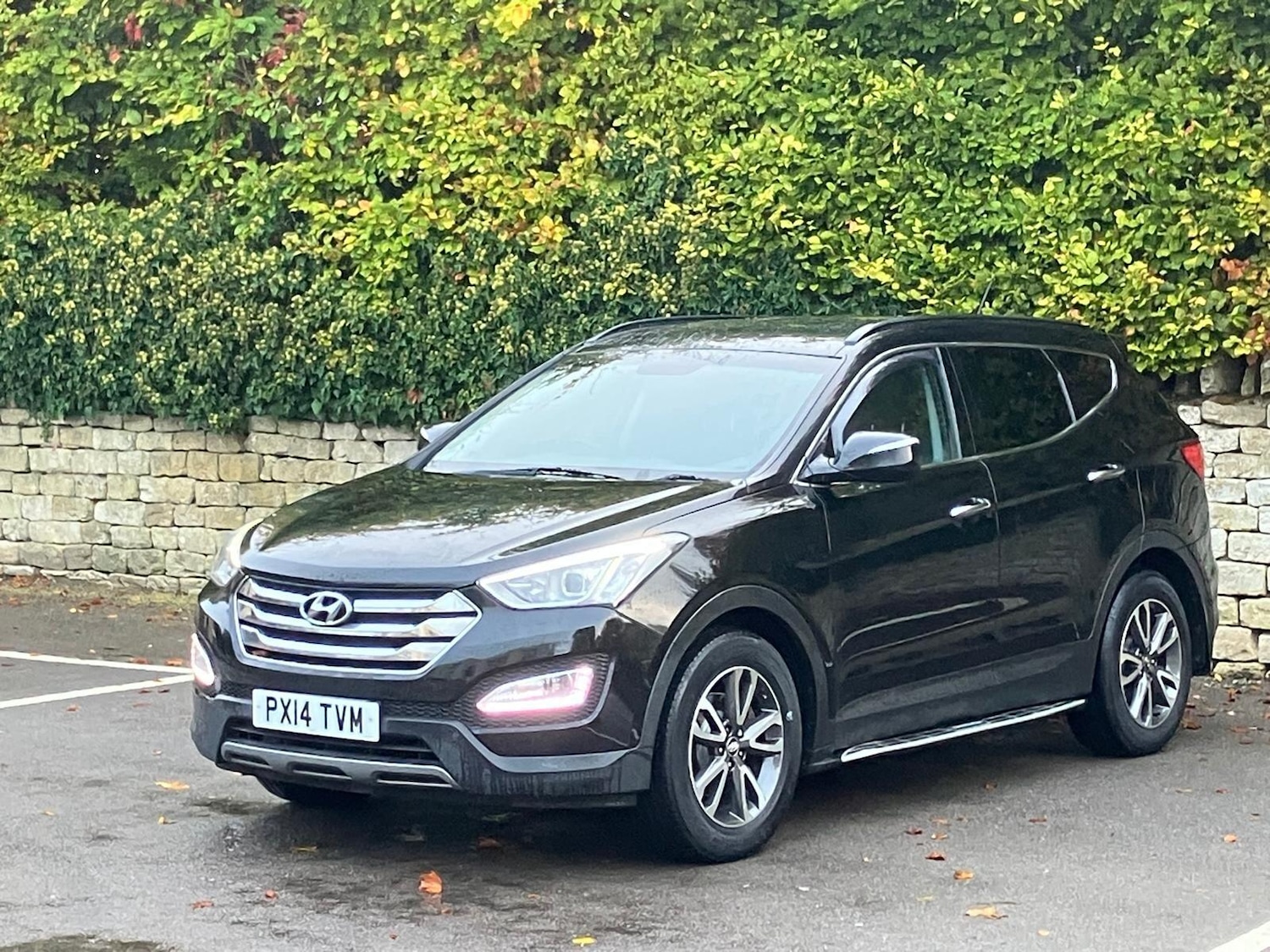 Used Hyundai Santa Fe 2014 for sale - 76330378: Photo 11