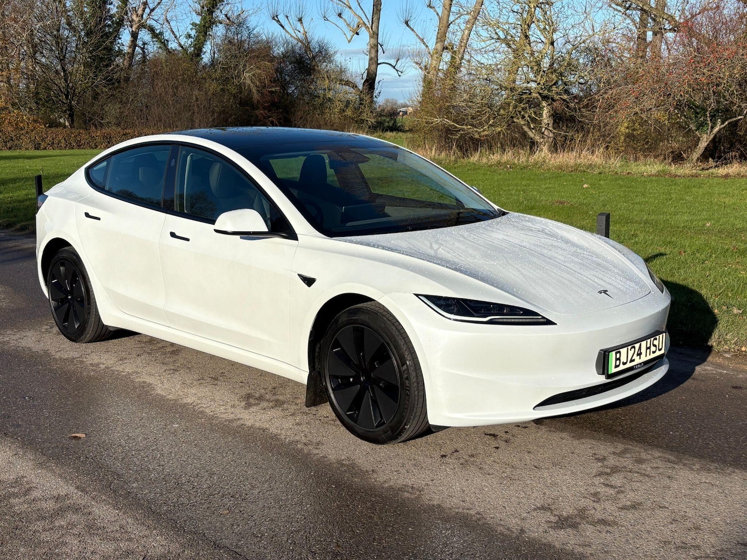 Used Tesla Model 3 2024 for sale - 76809293: Photo 4