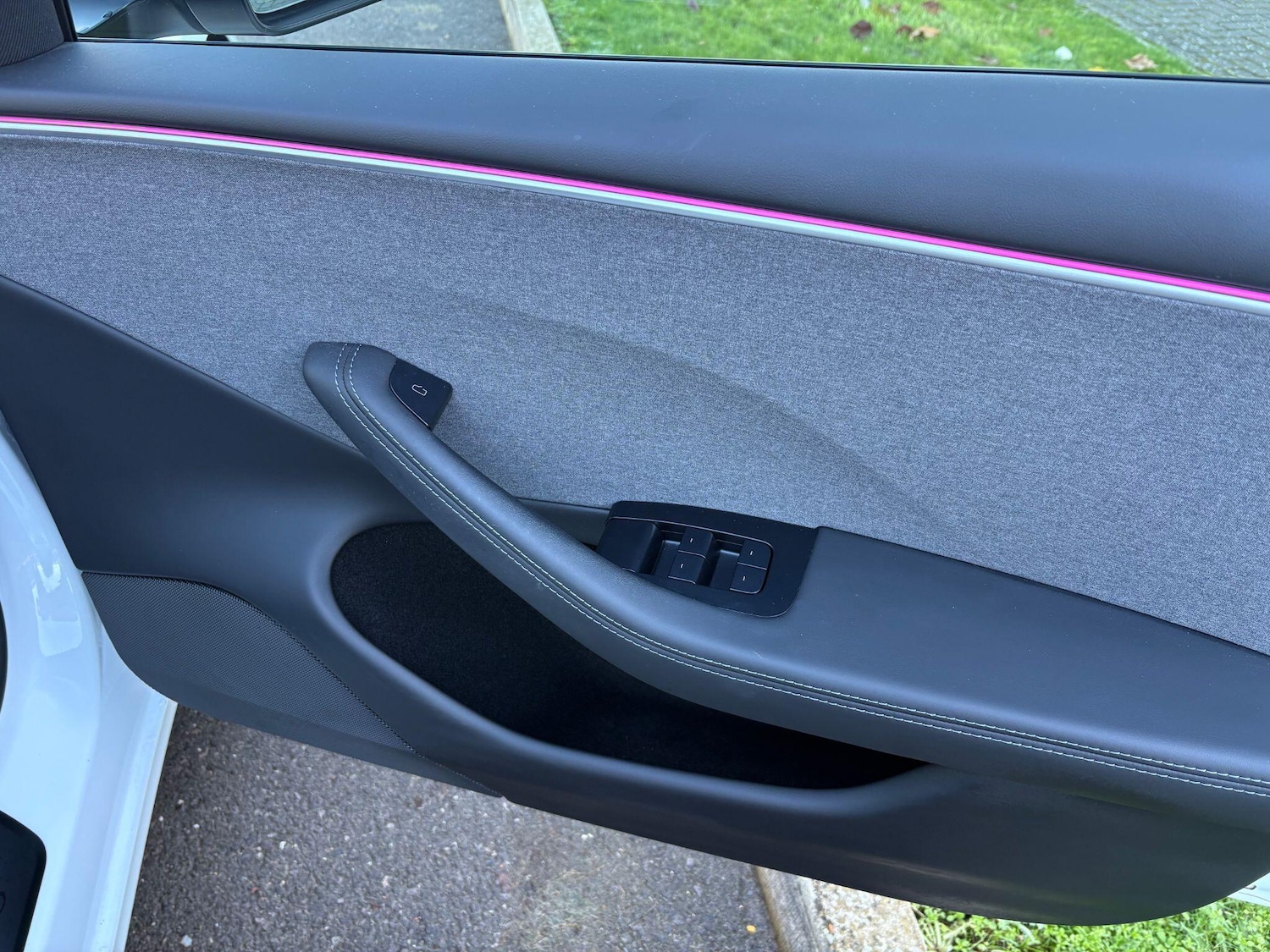 Used Tesla Model 3 2024 for sale - 76809293: Photo 46